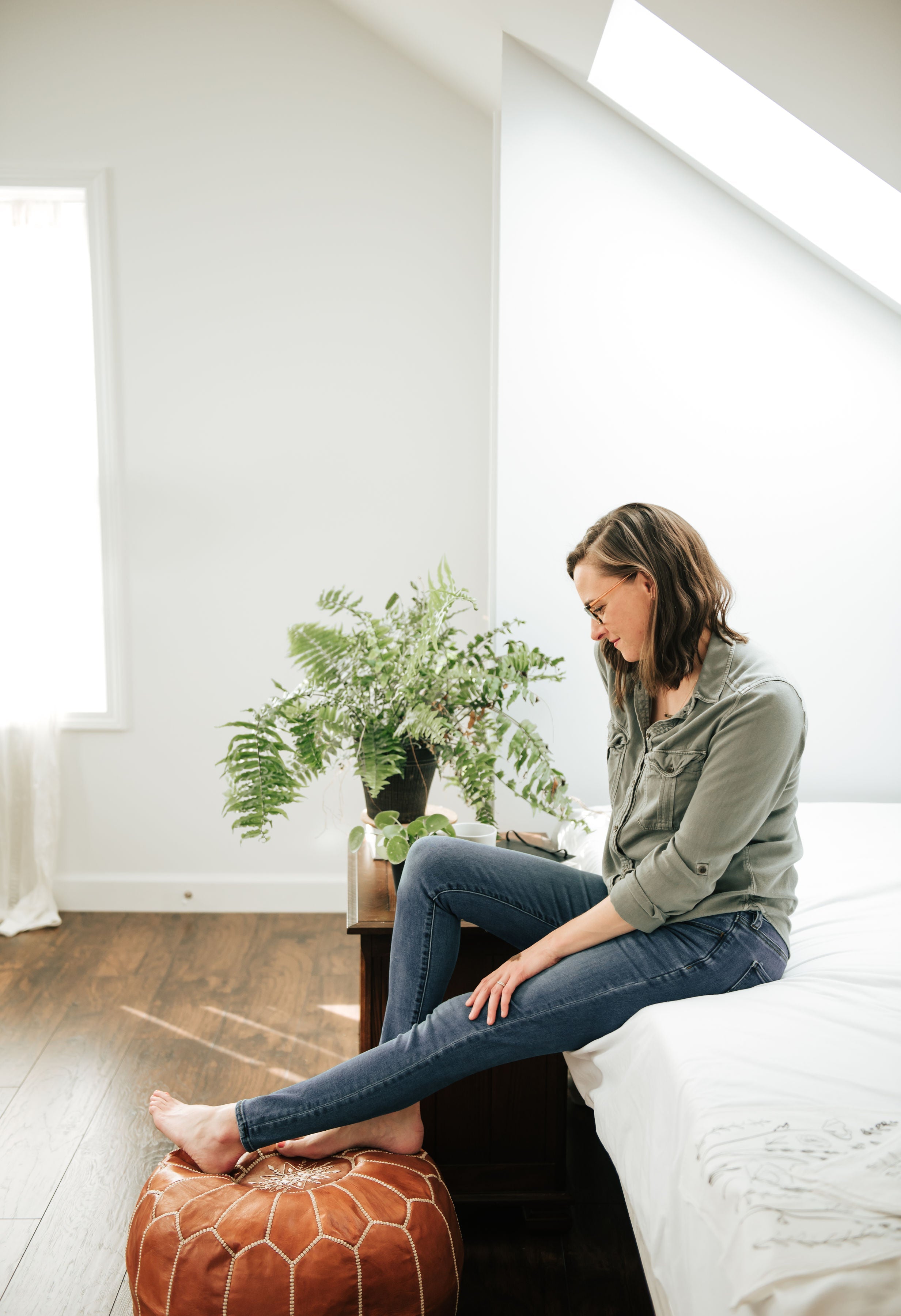 Jasmine Pouf - Storefront