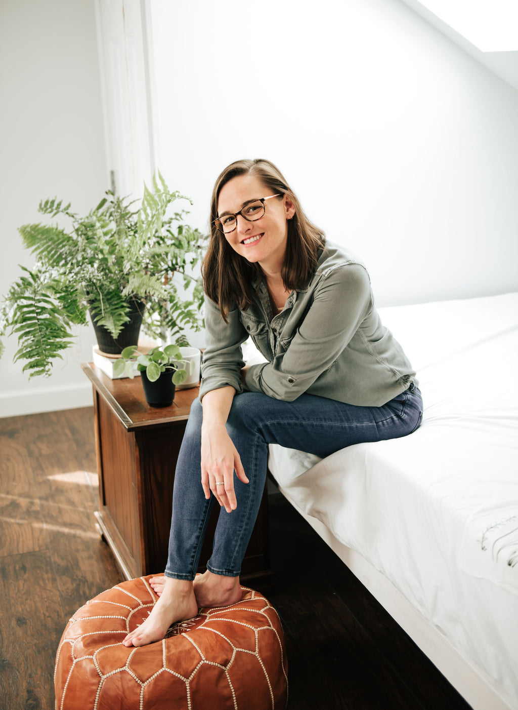 Jasmine Pouf - Storefront